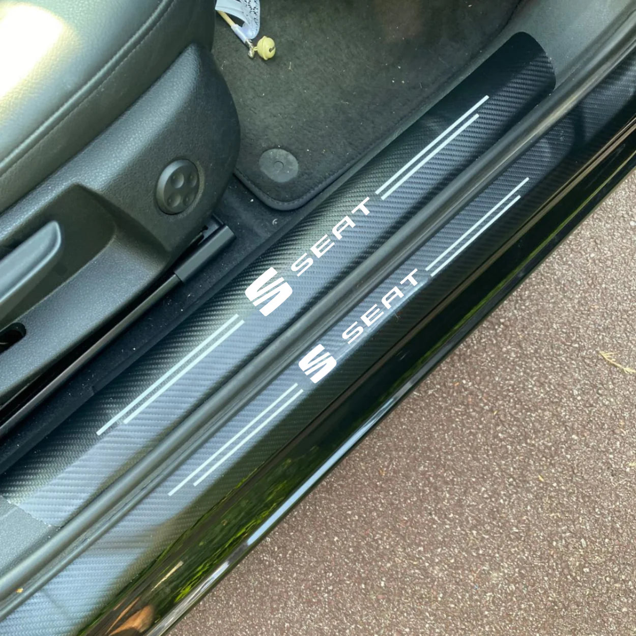 Review by Katy Holloway